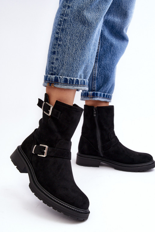 Moteriški aulinukai su plačiais kulniukais su sagtimis juodos spalvos Bliggore Moteriški aulinukai su plačiais kulniukais su sagtimis juodos spalvos Bliggore