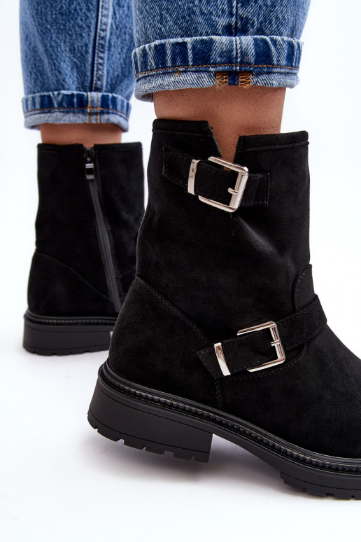 Moteriški aulinukai su plačiais kulniukais su sagtimis juodos spalvos Bliggore Moteriški aulinukai su plačiais kulniukais su sagtimis juodos spalvos Bliggore