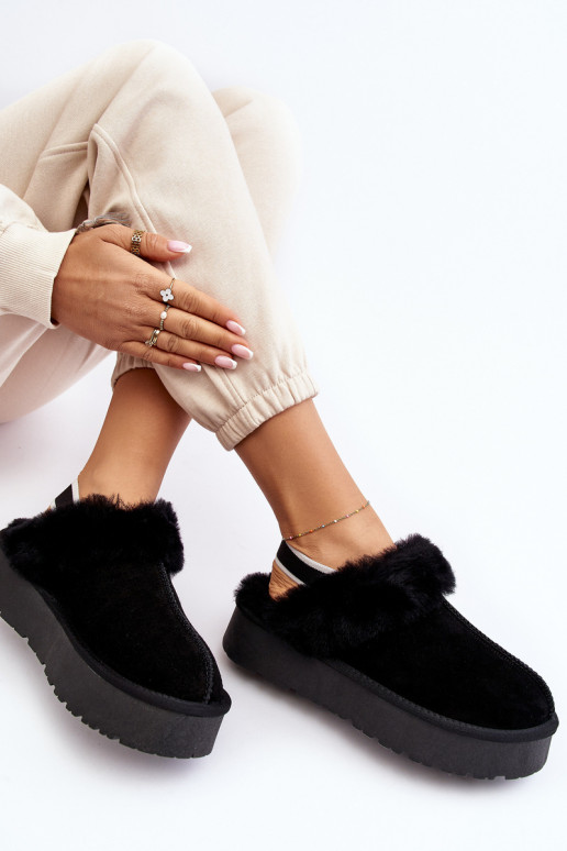 Šlepetės su platforma su kailiuku juodos spalvos Sophienne