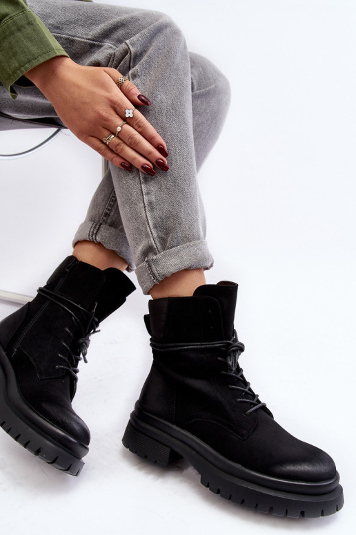 Moteriški aulinukai su masyviu padu juodos spalvos Narelona