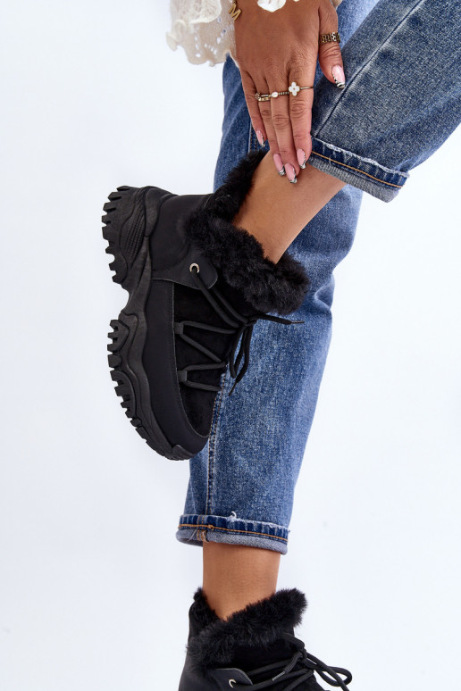 Moteriški aulinukai su kailiuku juodos spalvos Cresandi