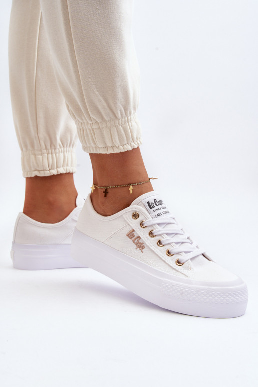 Moteriški batai su platforma Lee Cooper LCW-24-31-2725 baltos spalvos