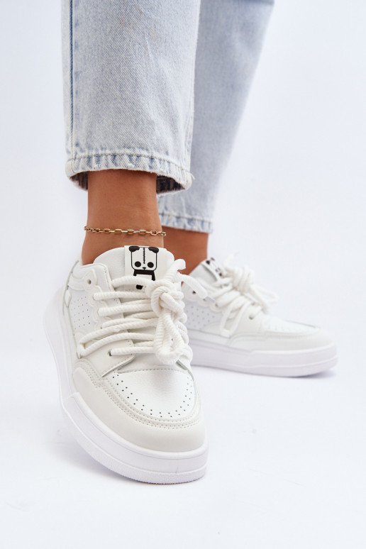 Sneakers modelio batai Eko baltos spalvos Avanalis Sneakers modelio batai Eko baltos spalvos Avanalis