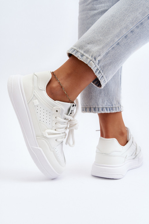 Sneakers modelio batai Eko baltos spalvos Avanalis Sneakers modelio batai Eko baltos spalvos Avanalis