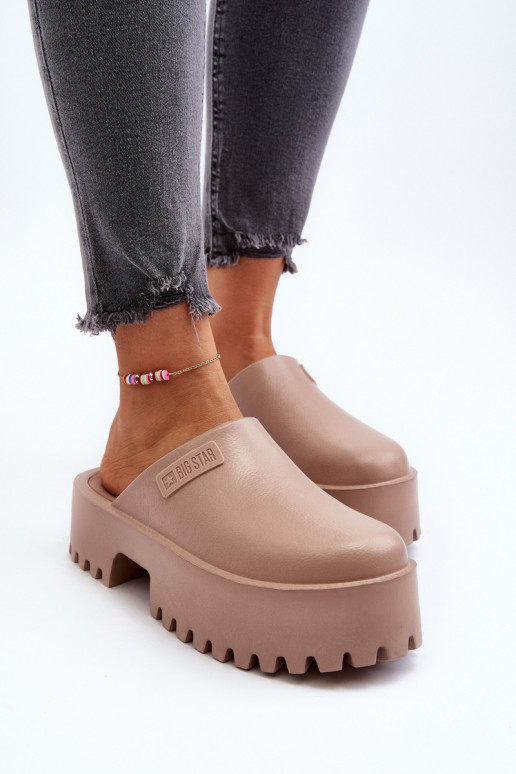 Šlepetės su madingais masyviais padais Big Star NN274016 smėlio spalvos