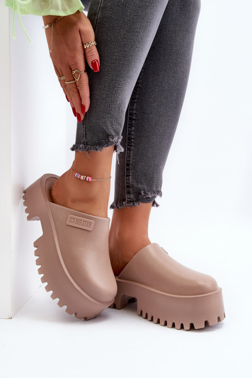 Šlepetės su madingais masyviais padais Big Star NN274016 smėlio spalvos