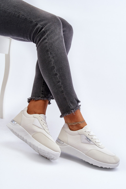 sportiniai bateliai Sneakers modelio batai baltos spalvos Vovella sportiniai bateliai Sneakers modelio batai baltos spalvos Vovella