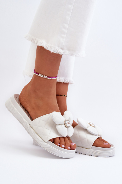 Moteriškos šlepetės su ornamentaisj Platformie baltos spalvos Cedrella