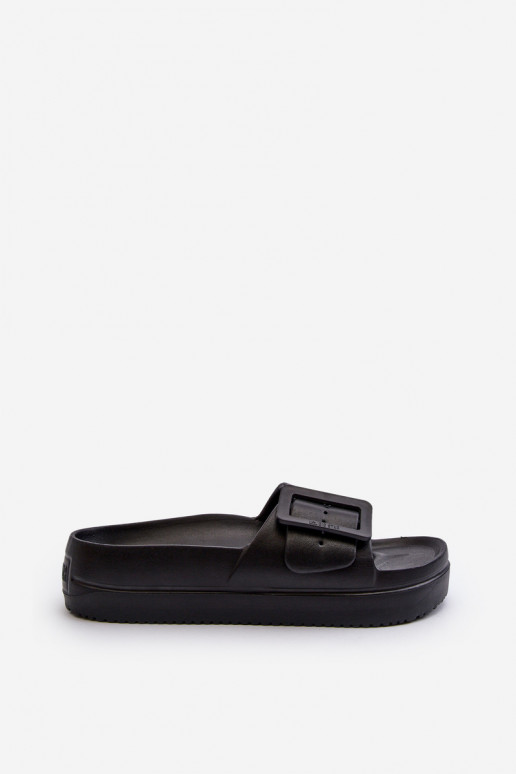 Lengvos šlepetės su platforma su sagtimis Big Star NN274A662 juodos spalvos