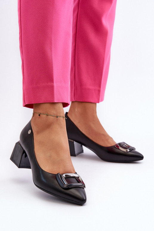 Bateliai su kulniukais Klocku su ornamentais Eko juodos spalvos Sarala