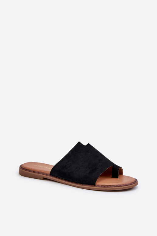 zomšinės šlepetės juodos spalvos Amite