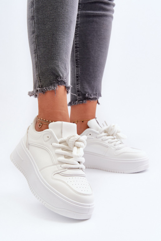 Sneakers modelio batai su platforma iš eko odos baltos spalvos Vhisper Sneakers modelio batai su platforma iš eko odos baltos spalvos Vhisper