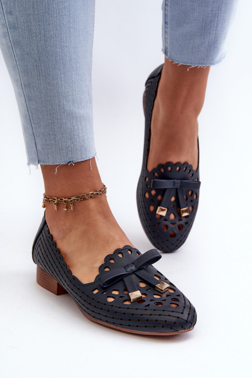 Ažūrinės balerinos  su kaspinais tamsiai mėlynos spalvos Nestavia