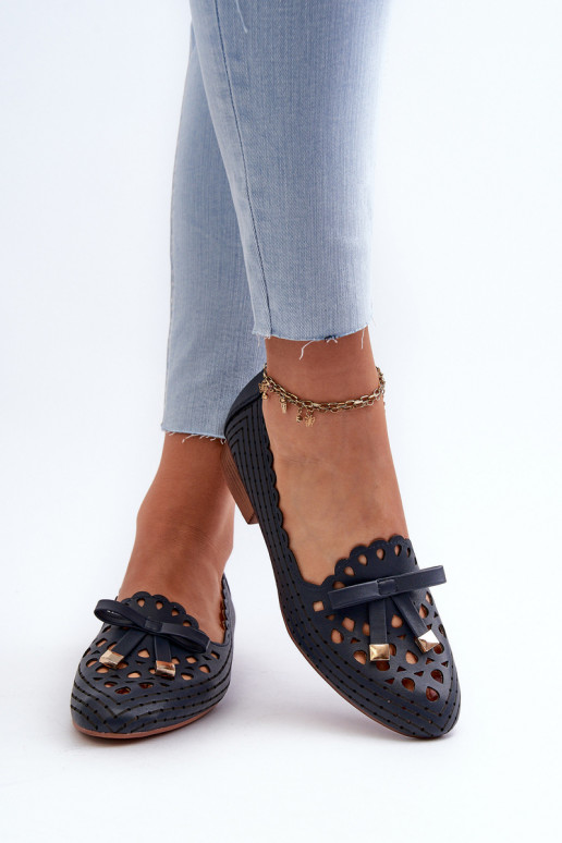 Ažūrinės balerinos  su kaspinais tamsiai mėlynos spalvos Nestavia