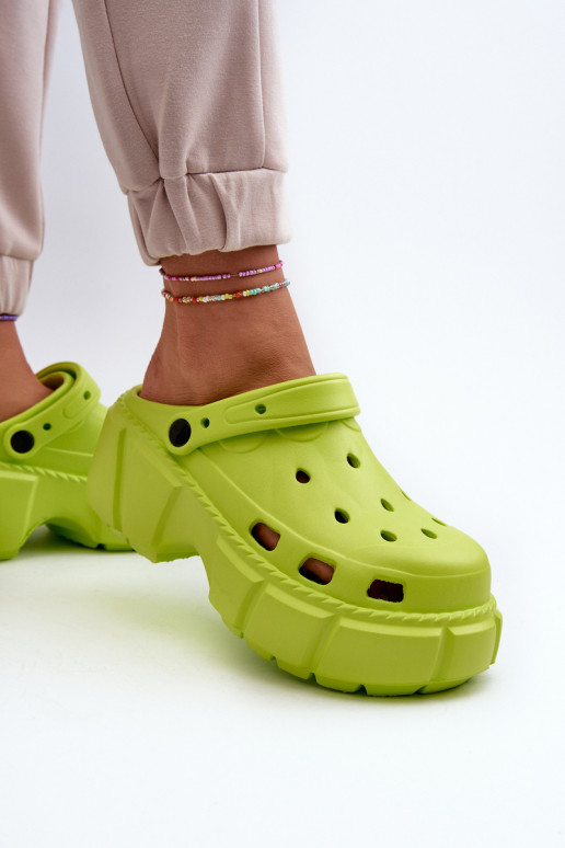 Moteriškos šlepetės  su madingais masyviais padais  Witima