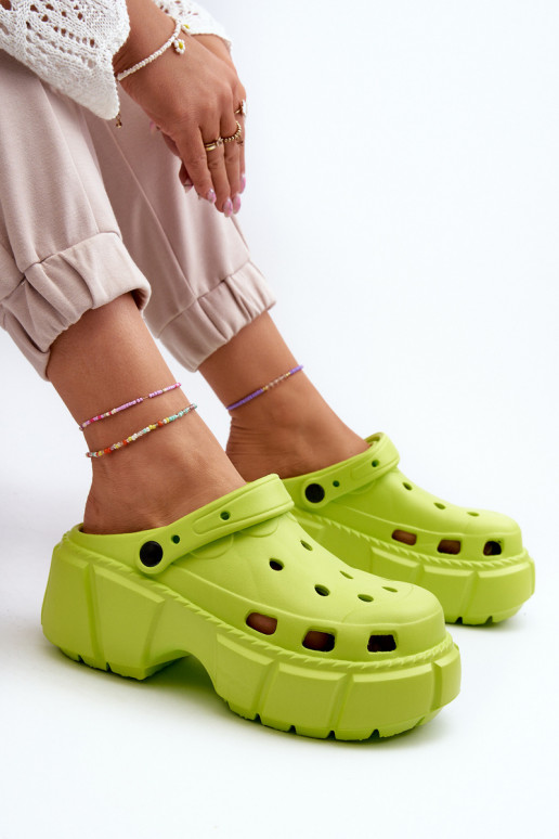 Moteriškos šlepetės  su madingais masyviais padais  Witima