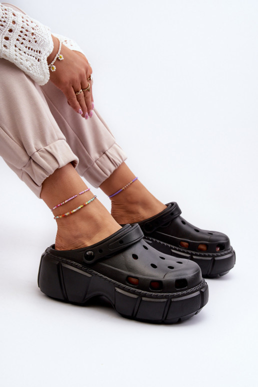 Moteriškos šlepetės  su madingais masyviais padais Juodos spalvos Witima