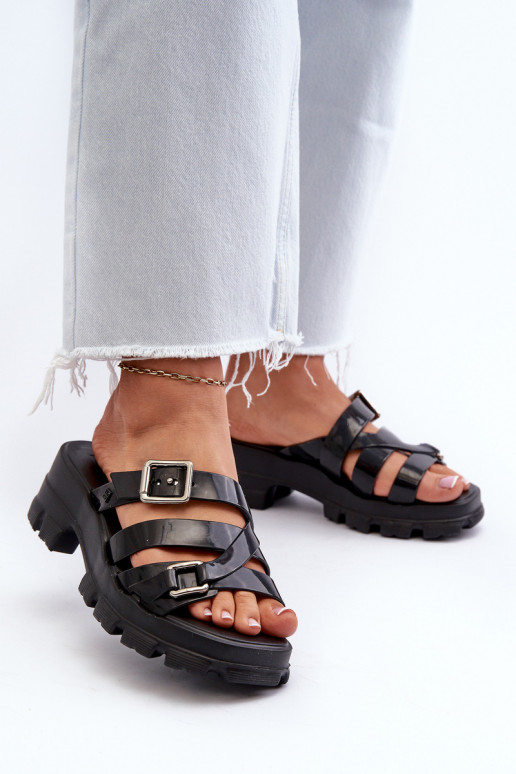  Moteriškos šlepetės žemu kulniuku  NN285043 Juodos spalvos