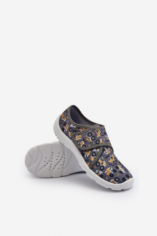 Patogios šlepetės berniukų su lipniais užsegimais Befado 974Y552 pilkos spalvos