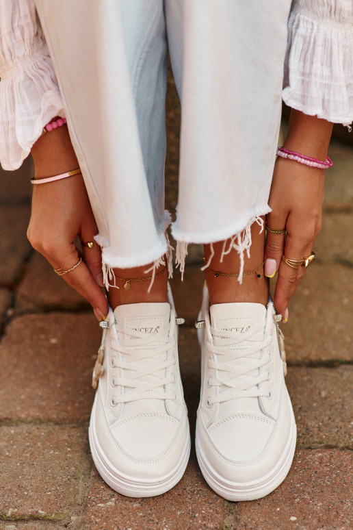 laisvalaikio batai sportiniai bateliai  su platforma su ornamentais baltos spalvos Vinceza 13613