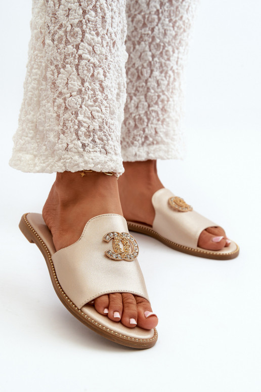 Elegantiško stiliaus Moteriškos šlepetės su blizgesiu su ornamentais S.Barski KV27-050 aukso spalvos