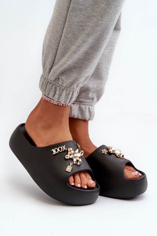 Moteriškos šlepetės   su gražiomis detalėmis Juodos spalvos Orchia