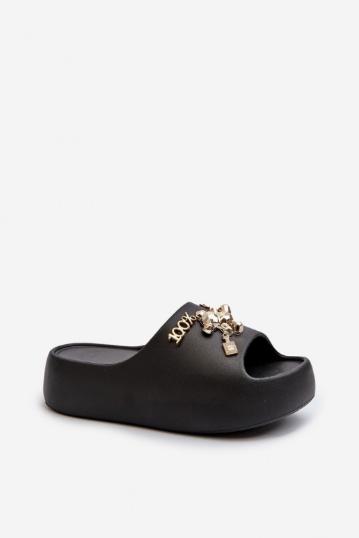 Moteriškos šlepetės   su gražiomis detalėmis Juodos spalvos Orchia