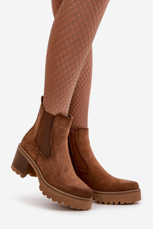 Moteriški aulinukai pašiltinti su kulniukais iš eko zomšosowe rudos spalvos Irissinae