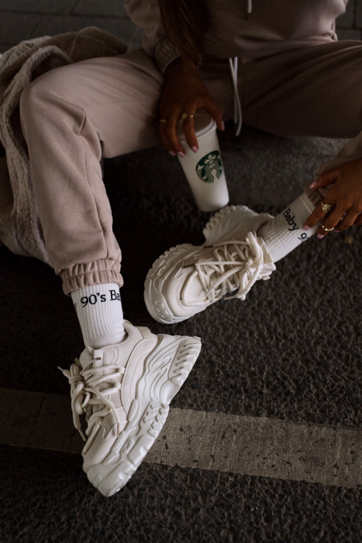  modelio batai  su madingais masyviais padais dramblio kaulo spalvos Nevela