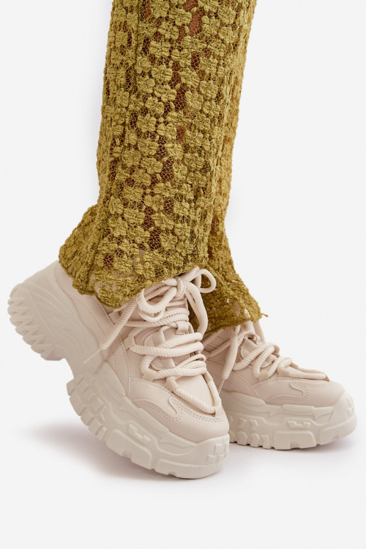  modelio batai  su madingais masyviais padais dramblio kaulo spalvos Nevela