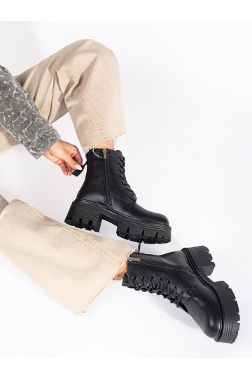 juodos spalvos batai su masyviu kulnu 2