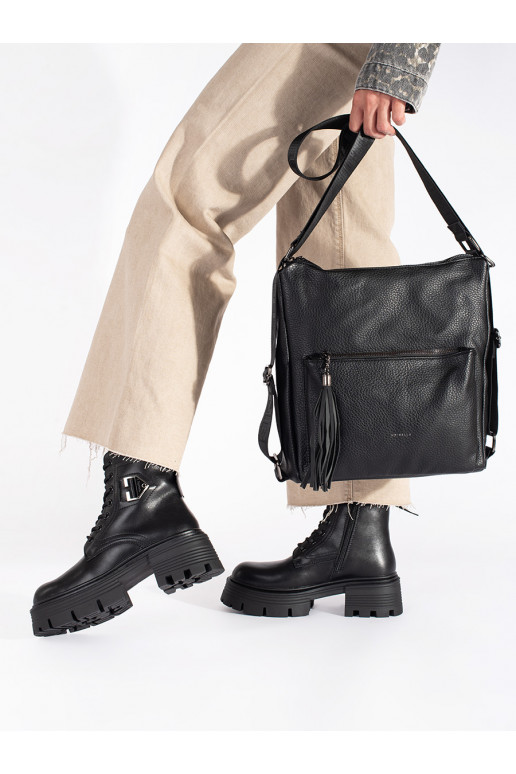   juodos spalvos batai su masyviu kulnu