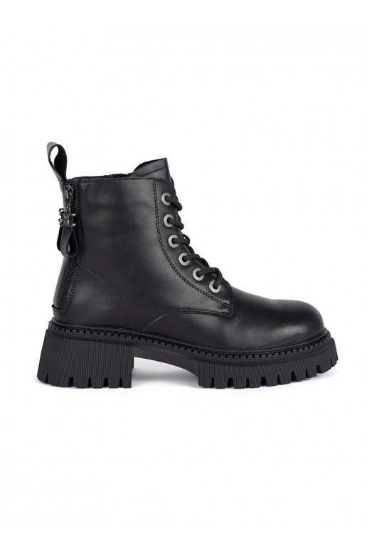   juodos spalvos  moteriški batai