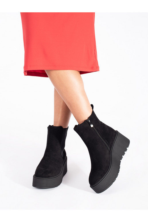 Juodos spalvos iš zomšos  