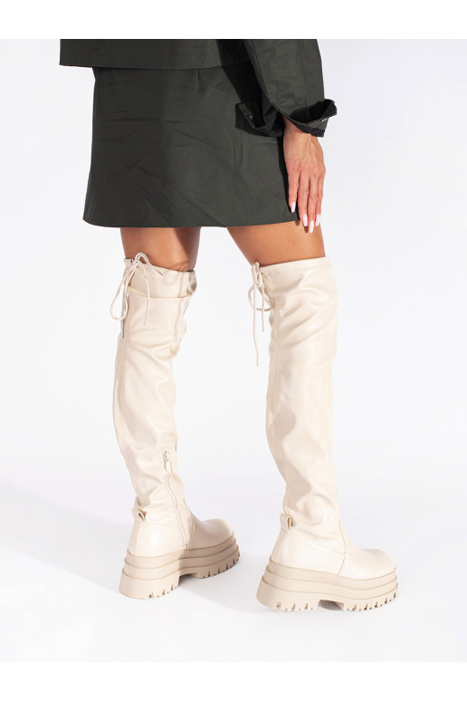 kreminės spalvos ilgaauliai su platforma