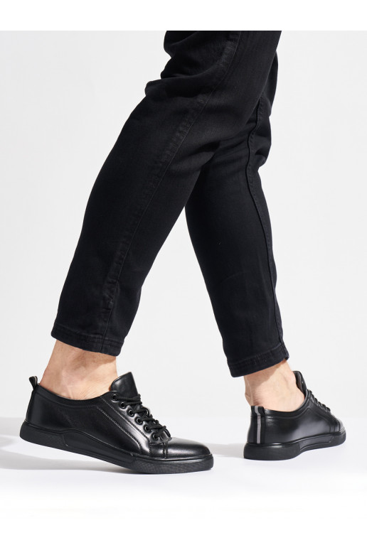  juodos spalvos półsportiniai batai