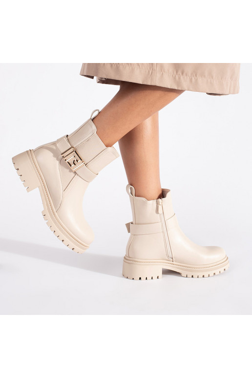 kreminės spalvos  batai 