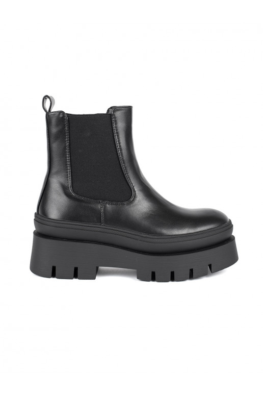 Juodos spalvos Moteriški batai su platforma