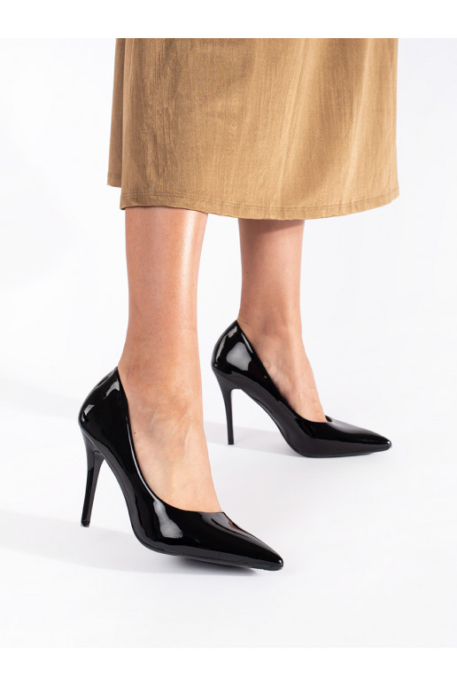  juodos spalvos aukštakulniai