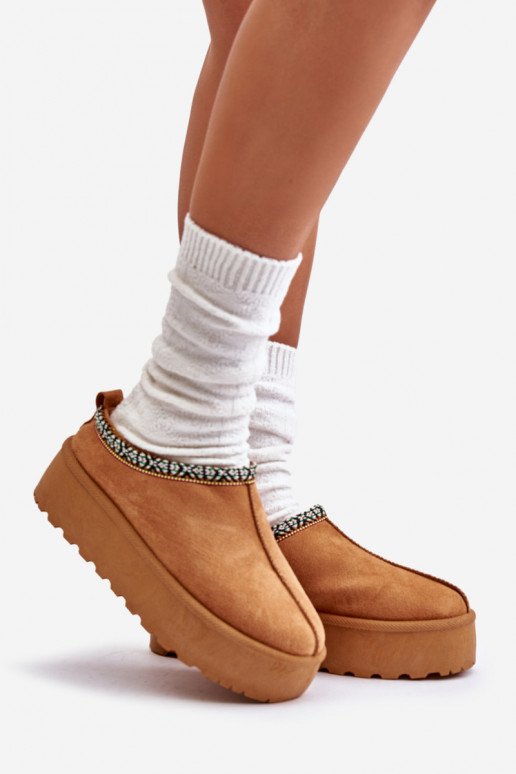 Šlepetės  su platforma Z Haftem rudos spalvos Neroma Šlepetės  su platforma Z Haftem rudos spalvos Neroma