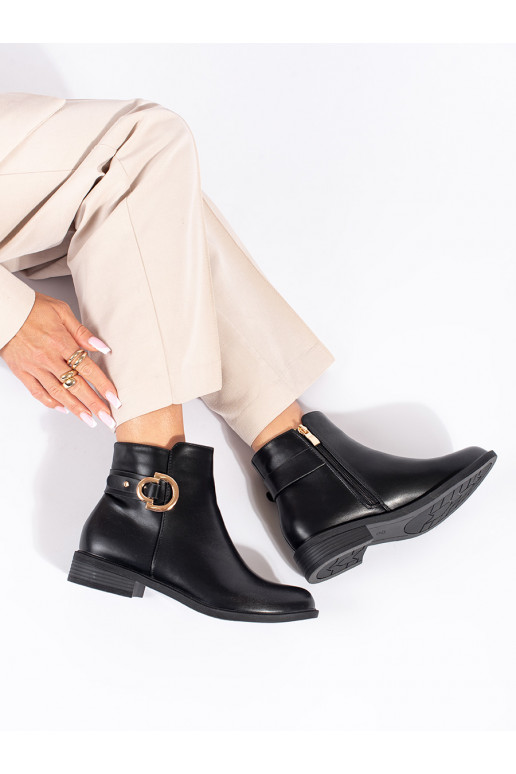 Juodos spalvos  moteriški batai