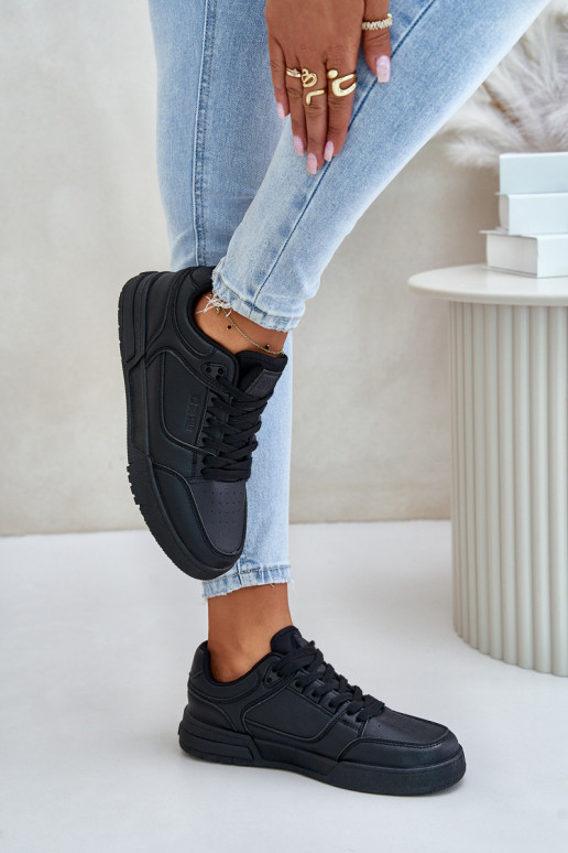 Sneakers modelio batai Moteriškas Big Star OO274A551 Hi-Poly System juodos spalvos
