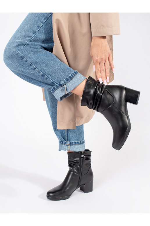 Juodos spalvos   moteriški batai ant kulno  Sergio Leone