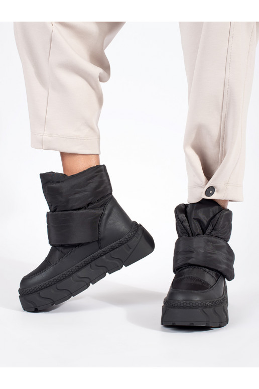 Juodos spalvos su pašiltinimu Moteriški sniego batai su masyviu kulnu Juodos spalvos su pašiltinimu Moteriški sniego batai su masyviu kulnu
