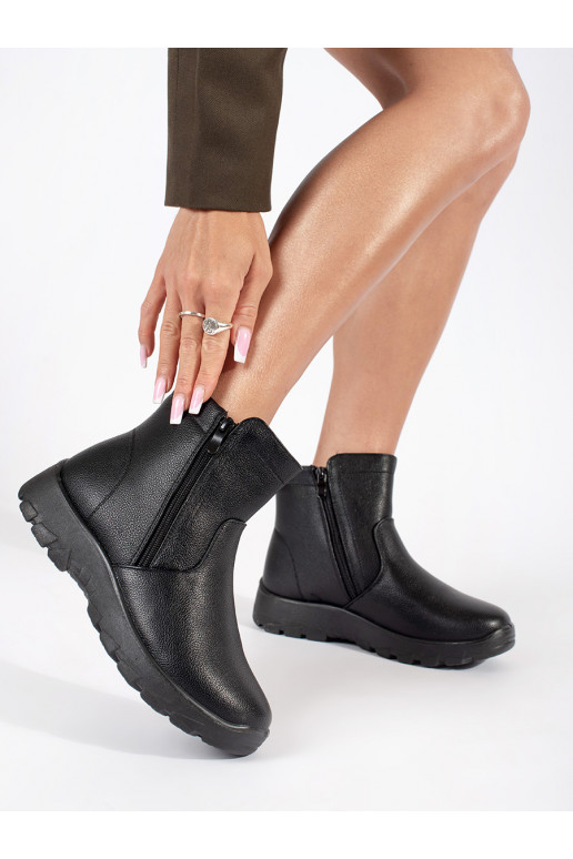 Juodos spalvos  moteriški batai su pašiltinimu