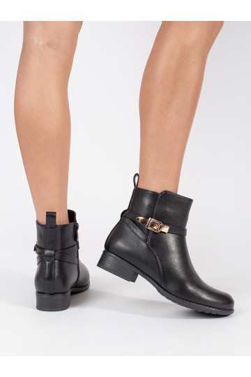 Juodos spalvos moteriški batai   2