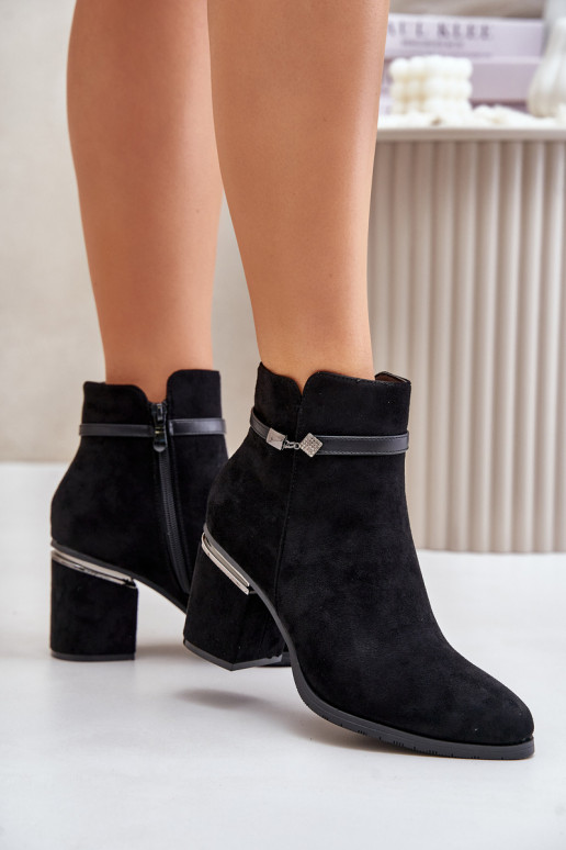 pašiltinti Moteriški aulinukai su dekoruotais kulnais Vinceza 16446 Juodos spalvos