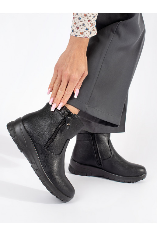 Juodos spalvos  su pašiltinimu moteriški batai