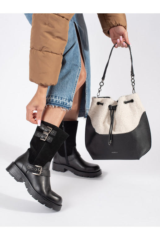 juoda elegantiška rankinė su kailiuku typu baranek