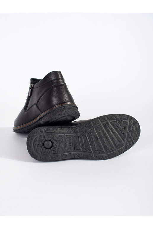 Juodos spalvos  batai  su pašiltinimu
